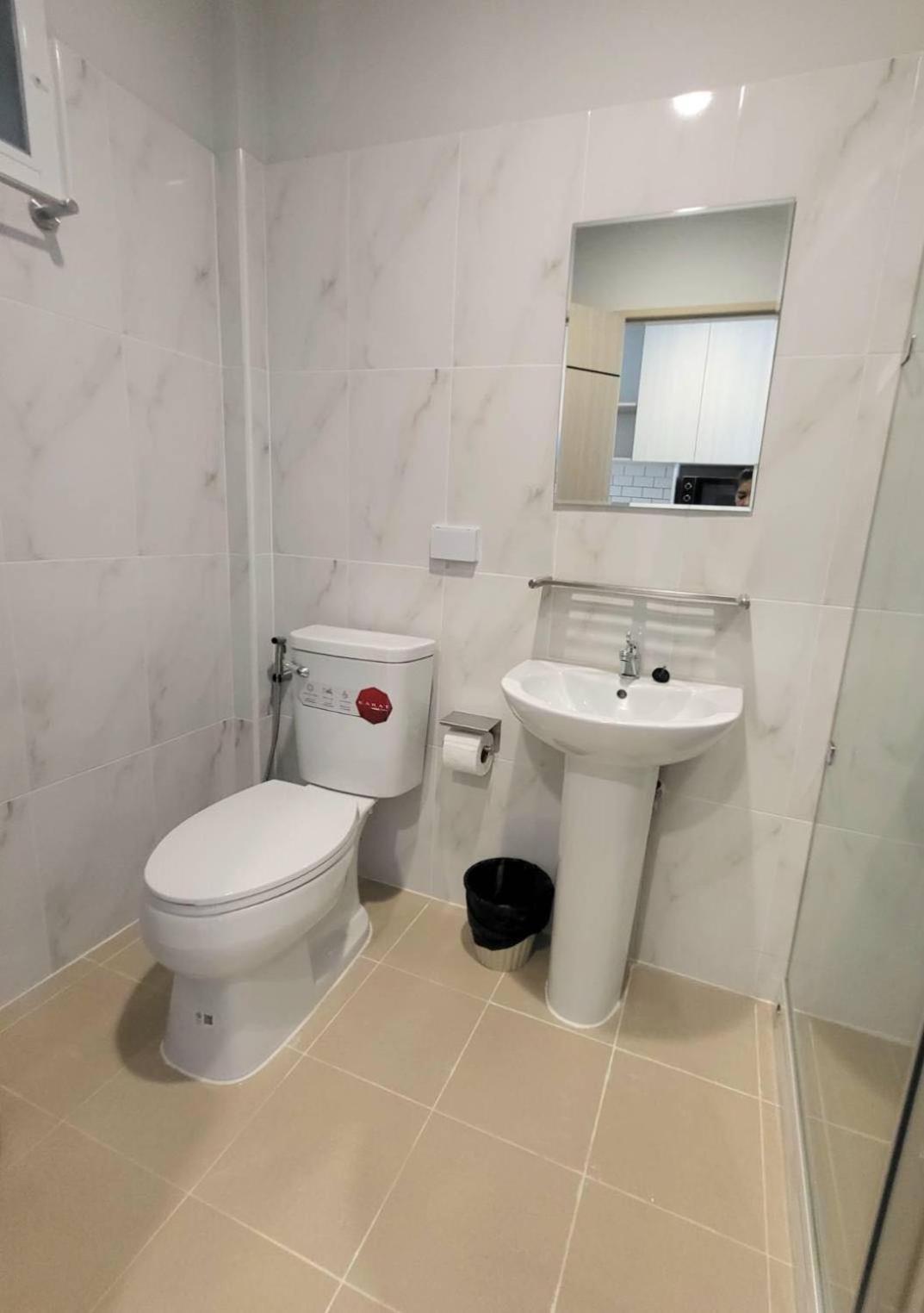 Pipp Residence Bangkok Bagian luar foto