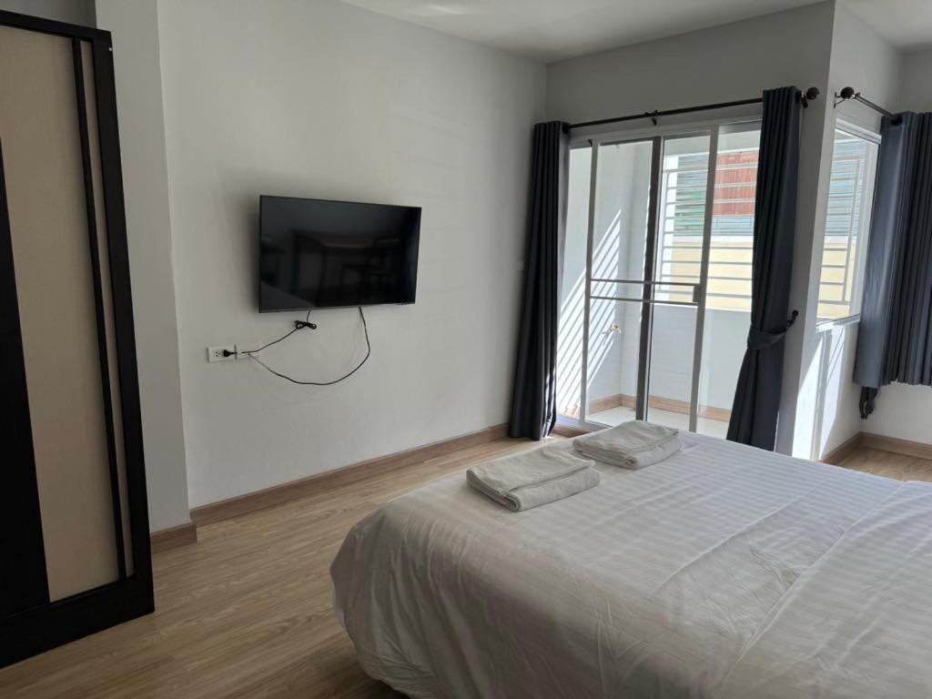 Pipp Residence Bangkok Bagian luar foto