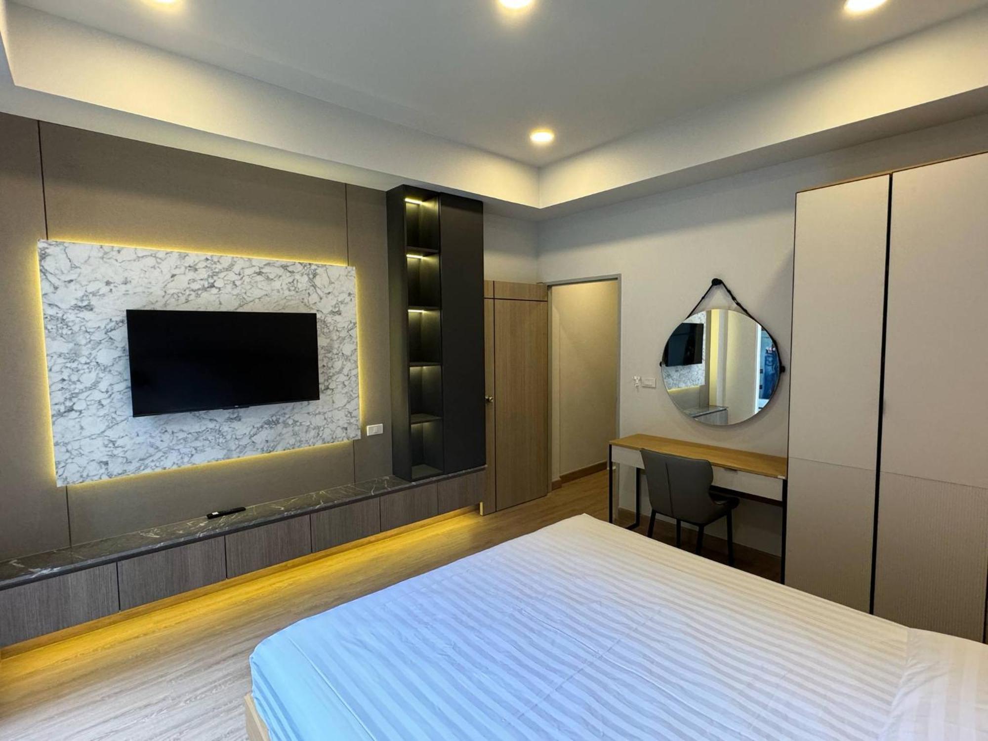 Pipp Residence Bangkok Bagian luar foto